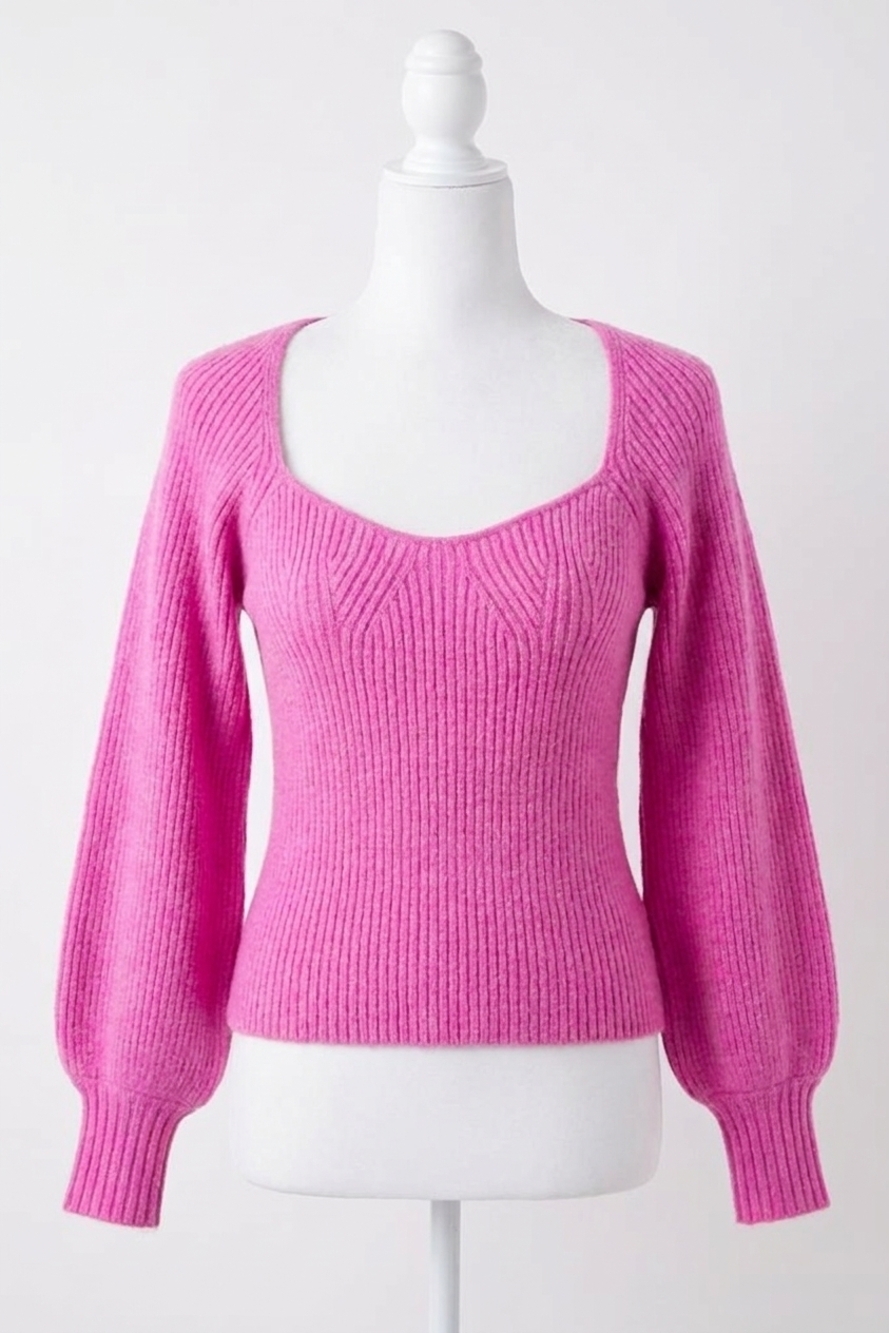 NEW BLUIVY sweetheart neck sweater in hot pink
